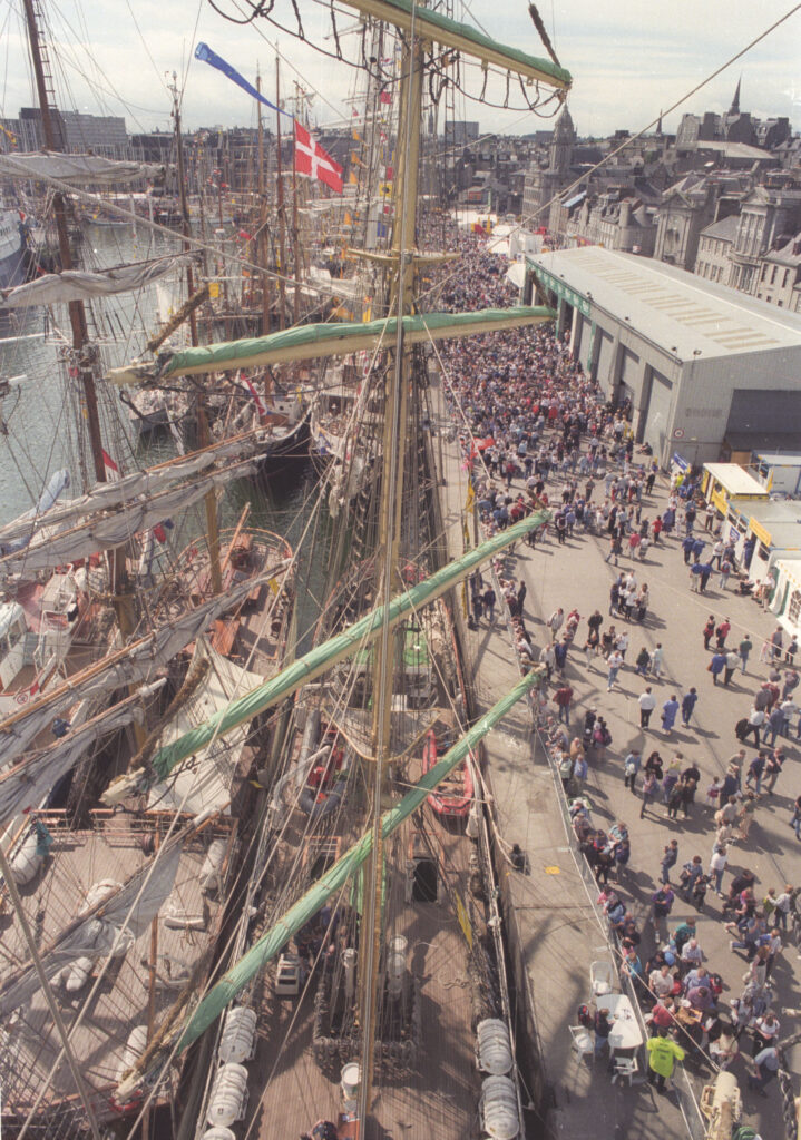 Tall Ships &mdash; Parking
